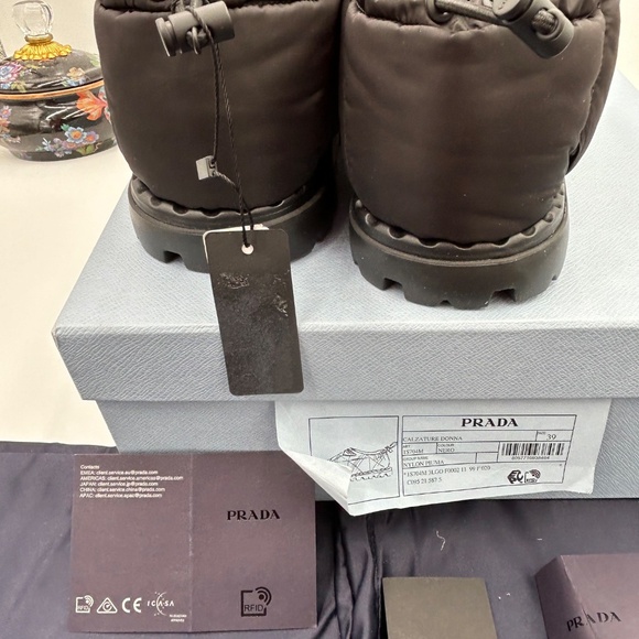 Women’s Prada re-nylon triangle logo padded draw cord snow boots size 39 Italy - Picture 7 of 11